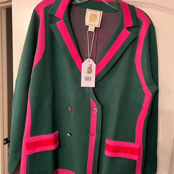 Emily McCarthy Sloan Blazer Green and Pink Blazer with Modern Twist - Picture 3 of 8
